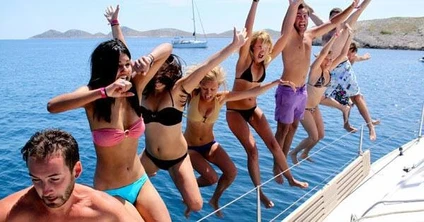 Evento esclusivo in barca: Punta San Vigilio e Garda da Gardone 12